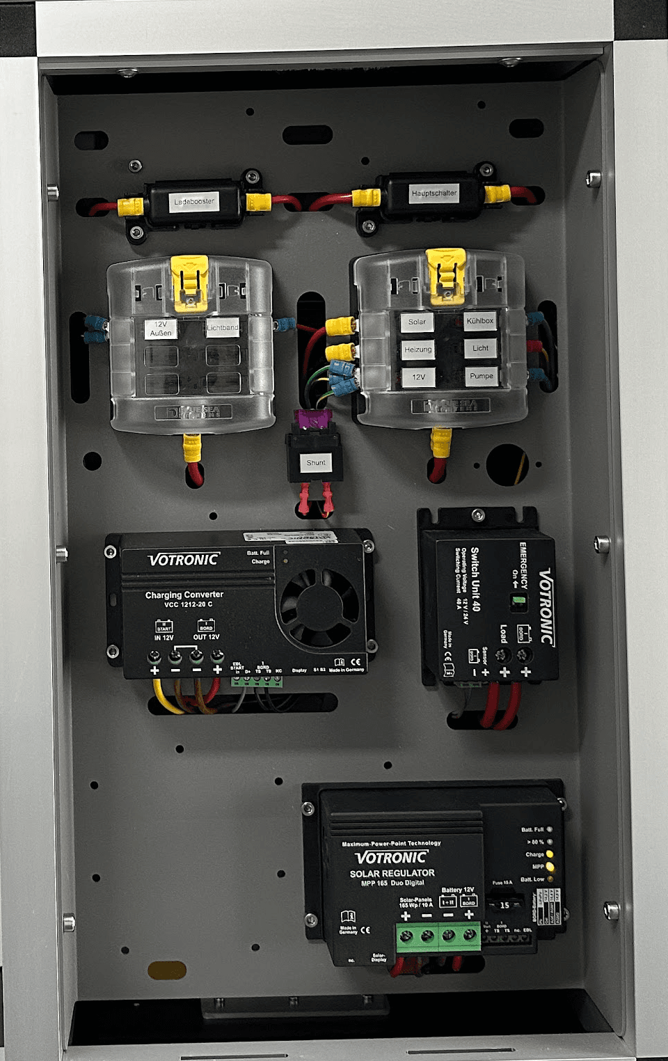Elektro-Halterblech – Bild 1